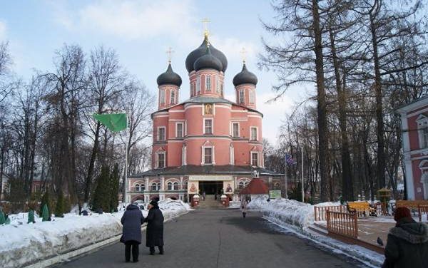 Волонтеры из Франции помогут восстанавливать в Москве Донской монастырь