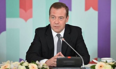 Медведев примет участие в форуме ЕР «Городская среда» в Краснодаре