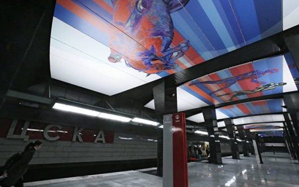 Первые статуи спортсменов установили на станции метро «ЦСКА» – Собянин