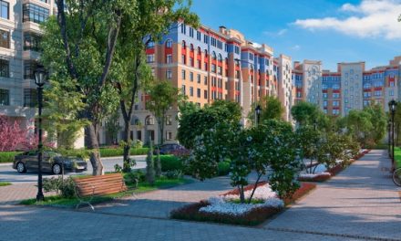 В Красногорском районе построен новый жилой дом в классическом стиле