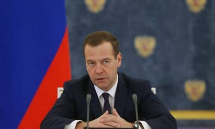 Медведев заявил, что поручит МЭР и Минстрою создать стратегию развития городов до 2025 г