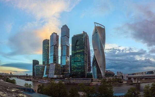 Скалодром в виде башен «Москва-Сити» построят на Тверской в Москве