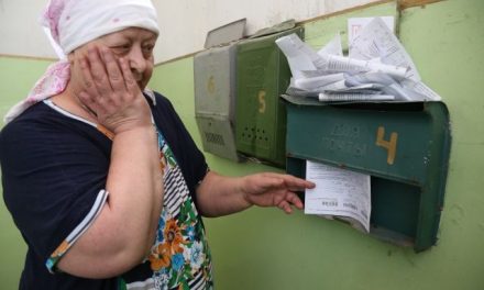 Загляни без страха в платёжку. Кто поможет россиянам осилить долги за ЖКХ?