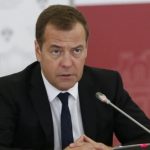 Медведев: дачная амнистия будет продлена до 1 марта 2020 года